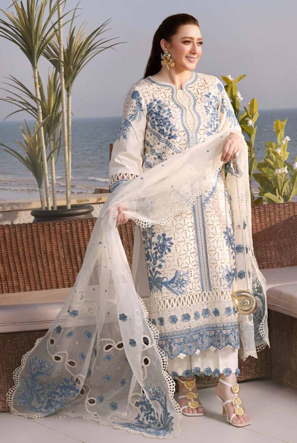 Luxury Lawn 3-Piece Unstitched Suit with Heavy Chickenkari Embroidery & Khaddi Net Dupatta